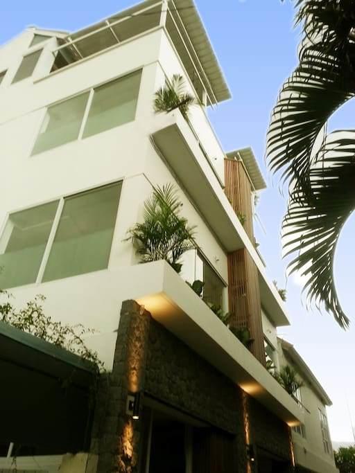 Flora Apartment Bali Seminyak  Exterior photo